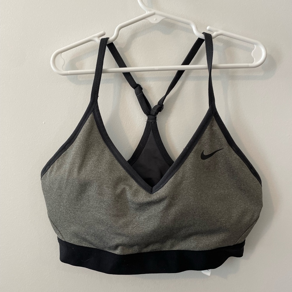Nike Padded V-Neck Sports Bra